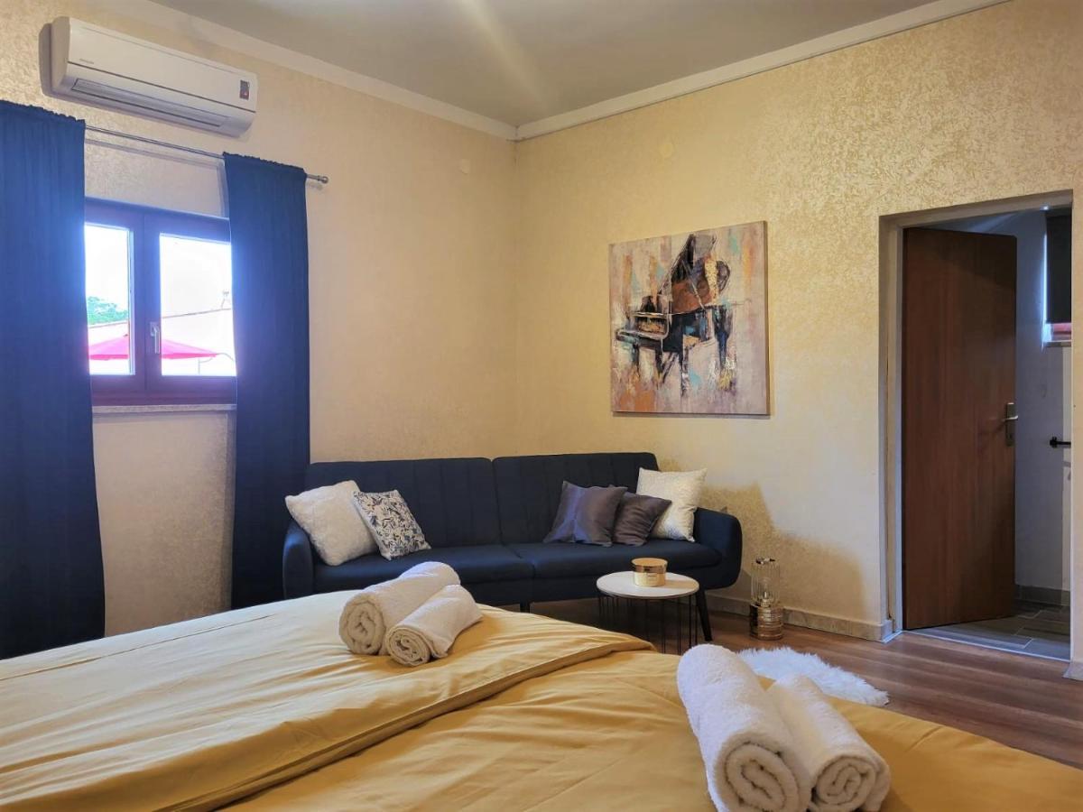 Lana Apartman